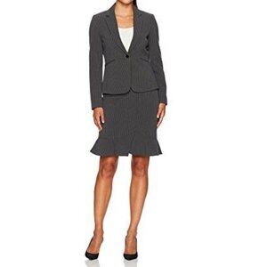 Tahari by Arthur S. Levine Petite Pinstripe One Button Skirt Suit